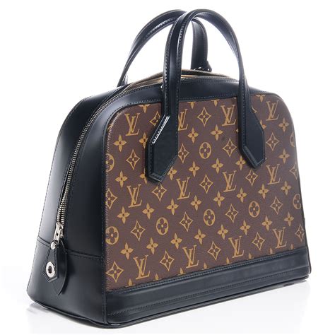 LOUIS VUITTON Monogram Dora MM Black 